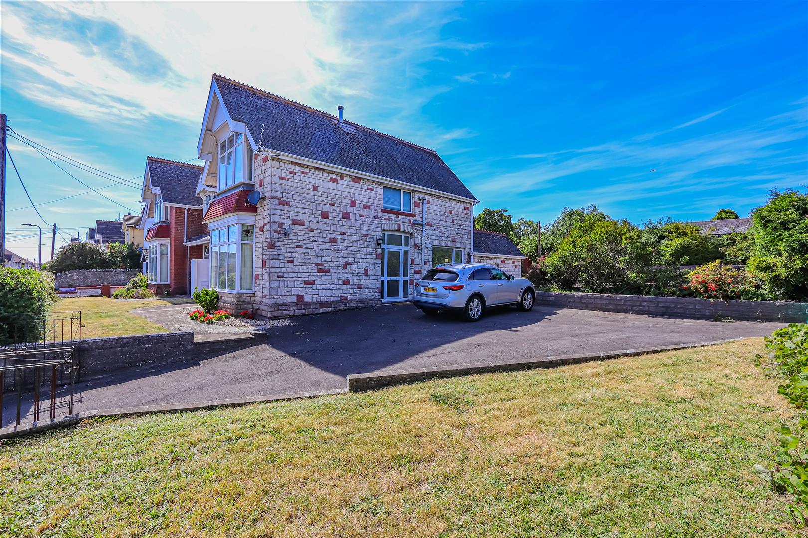 Fontygary Road, Rhoose, Barry — photograph 2